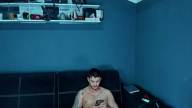 chrismaster12 online show from March 18, 2025, 9:10 pm