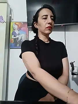 christine-x online show from June 20, 2026, 10:34 pm