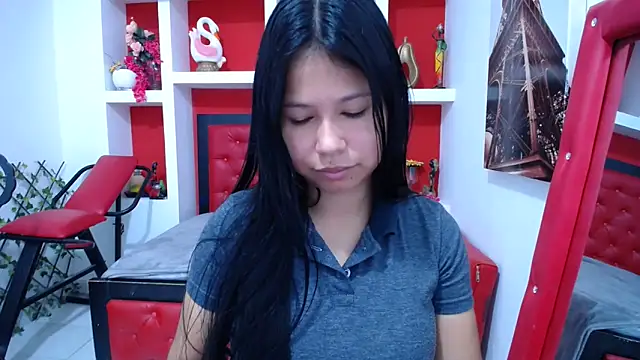 Snapshot of Letty_Plugxo chatting on September 25, 2025, 12:20 pm Letty Plugxo online show from September 25, 2025, 12:20 pm