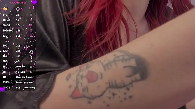 ScarletGV online show from March 8, 2025, 10:43 am