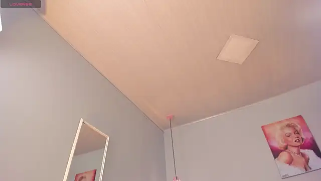 ScarletGV online show from March 13, 2025, 4:16 am