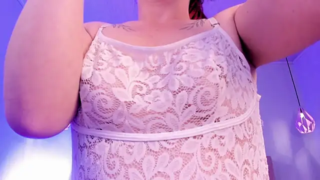 ScarletGV online show from October 6, 2025, 4:21 am