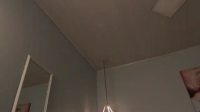 ScarletGV online show from July 7, 2026, 2:03 am