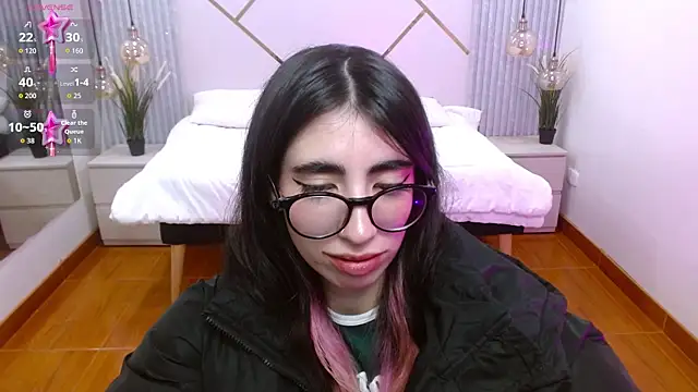 LenaRoses online show from November 12, 2025, 1:00 pm