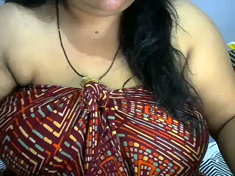 Snapshot of dramebaz_queen chatting on June 19, 2026, 7:39 pm dramebaz queen online show from June 19, 2026, 7:39 pm