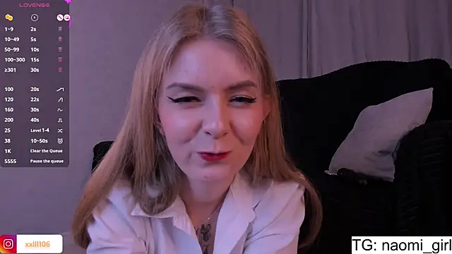 Snapshot of Naomi_Girly chatting on December 23, 2024, 5:32 pm Naomi Girly online show from December 23, 2024, 5:32 pm