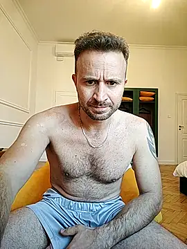 Snapshot of gilera250s chatting on October 2, 2025, 1:40 pm gilera250s online show from October 2, 2025, 1:40 pm