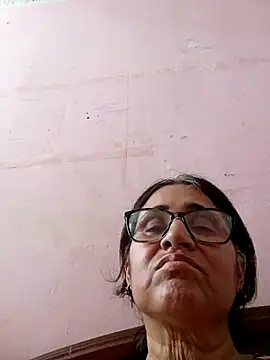  candi online show from January 19, 2025, 7:58 pm