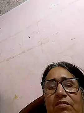  candi online show from January 19, 2025, 11:00 pm
