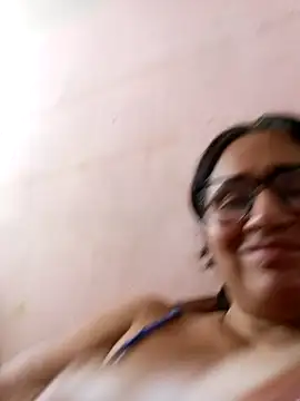  candi online show from January 22, 2025, 6:52 pm