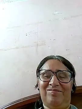  candi online show from January 24, 2025, 9:47 pm