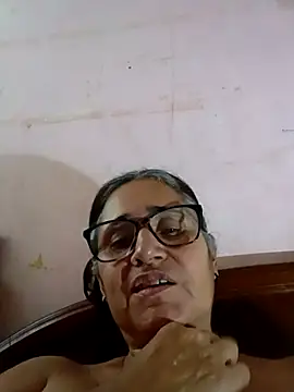  candi online show from February 4, 2025, 10:24 pm