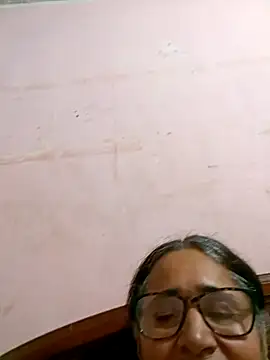  candi online show from February 26, 2025, 1:21 am