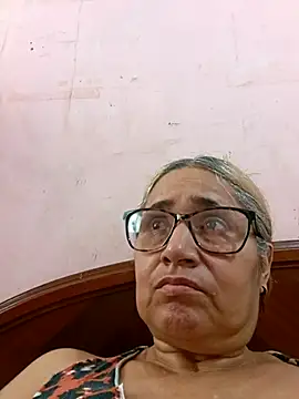 Snapshot of _candi chatting on September 21, 2025, 2:51 pm candi online show from September 21, 2025, 2:51 pm