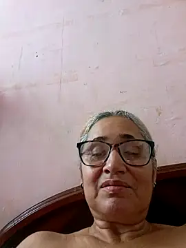 Snapshot of _candi chatting on September 23, 2025, 5:27 pm candi online show from September 23, 2025, 5:27 pm