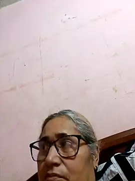 Snapshot of _candi chatting on October 25, 2025, 12:29 am candi online show from October 25, 2025, 12:29 am