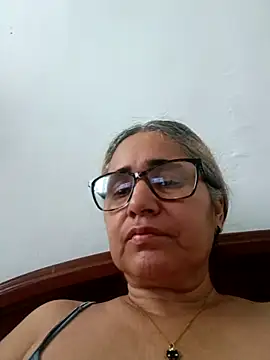  candi online show from December 17, 2025, 1:39 pm