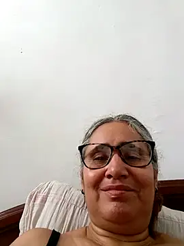 Snapshot of _candi chatting on March 8, 2026, 4:00 pm candi online show from March 8, 2026, 4:00 pm