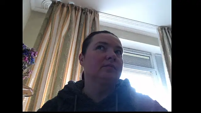 Snapshot of amorelara chatting on September 28, 2025, 8:31 am amorelara online show from September 28, 2025, 8:31 am