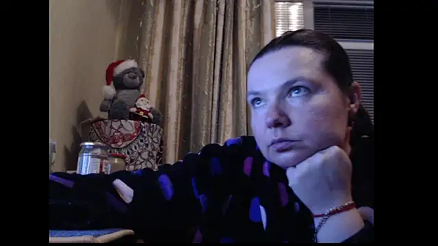 Snapshot of amorelara chatting on November 15, 2025, 3:19 pm amorelara online show from November 15, 2025, 3:19 pm