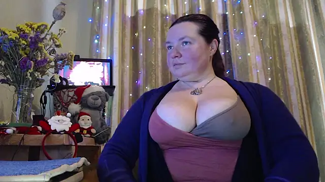 amorelara online show from January 7, 2026, 9:56 am