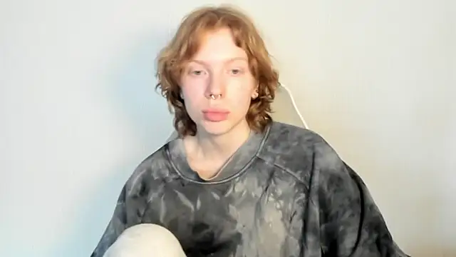 StellaDavis online show from February 24, 2026, 9:40 am