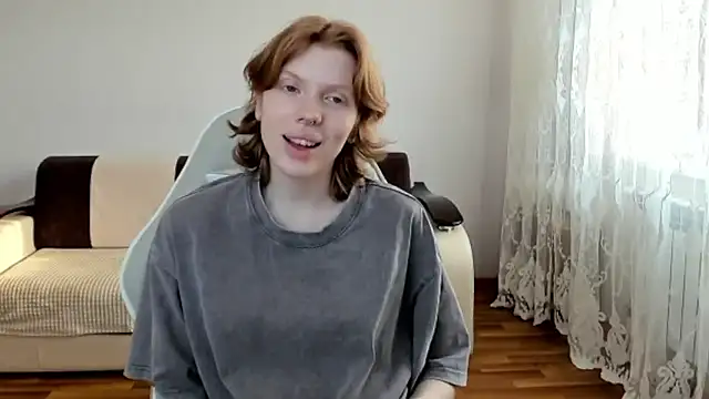 Snapshot of StellaDavis chatting on April 1, 2026, 1:41 pm StellaDavis online show from April 1, 2026, 1:41 pm