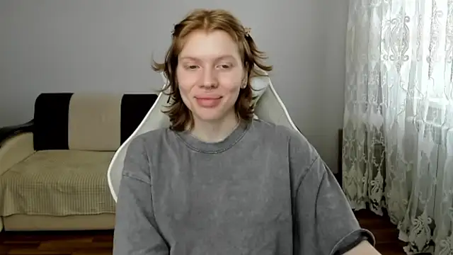 Snapshot of StellaDavis chatting on April 10, 2026, 11:15 am StellaDavis online show from April 10, 2026, 11:15 am