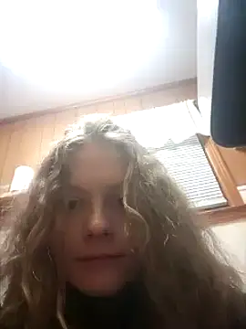 Snapshot of AriellaTaylor chatting on December 16, 2024, 2:47 am AriellaTaylor online show from December 16, 2024, 2:47 am