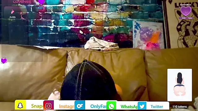 Snapshot of AriellaTaylor chatting on September 15, 2025, 4:45 am AriellaTaylor online show from September 15, 2025, 4:45 am