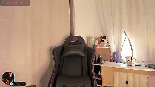 Melina Ferrer1 online show from December 3, 2025, 12:25 pm