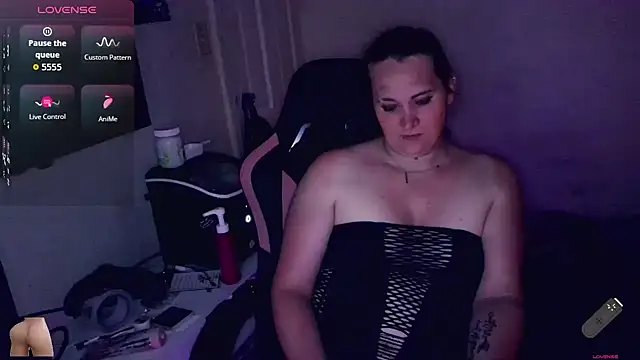 Snapshot of sweetmorgan1 chatting on June 22, 2026, 2:57 am sweetmorgan1 online show from June 22, 2026, 2:57 am