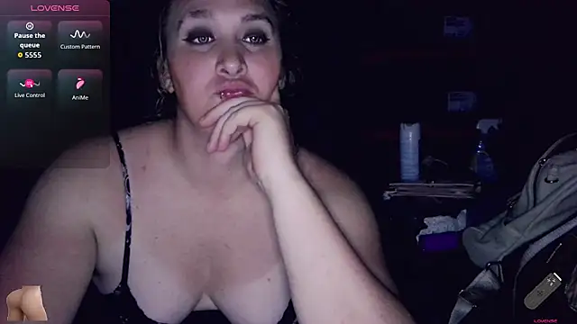 Snapshot of sweetmorgan1 chatting on August 4, 2026, 3:21 am sweetmorgan1 online show from August 4, 2026, 3:21 am