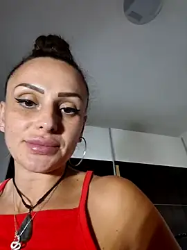 dolcevita002 online show from July 28, 2026, 12:48 pm