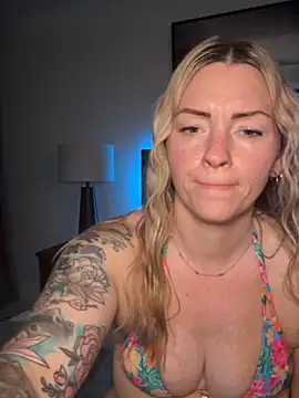 MaggieMayI89 online show from June 7, 2026, 5:49 pm
