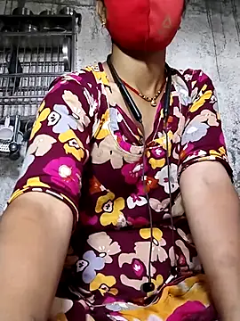 Snapshot of Anushka_Ji chatting on June 7, 2026, 2:05 am Anushka Ji online show from June 7, 2026, 2:05 am