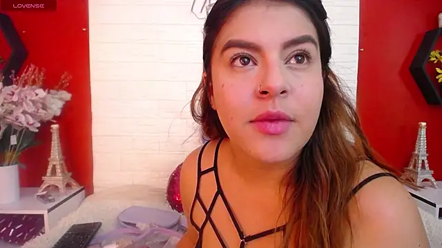 Snapshot of _poison_sweet chatting on October 21, 2025, 6:41 pm  poison sweet online show from October 21, 2025, 6:41 pm