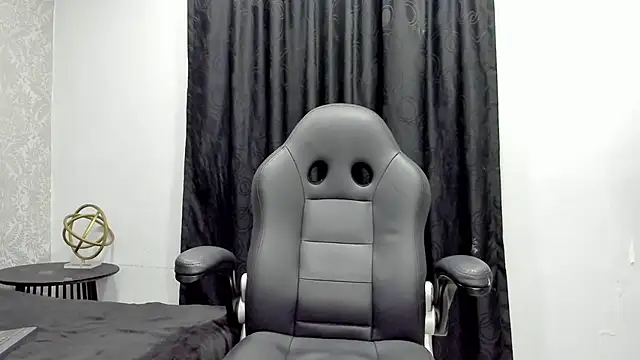 andrew rose  online show from December 31, 2024, 5:40 pm