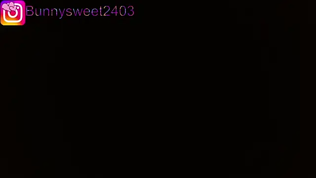 AnaSweet6902 online show from February 4, 2025, 7:33 pm