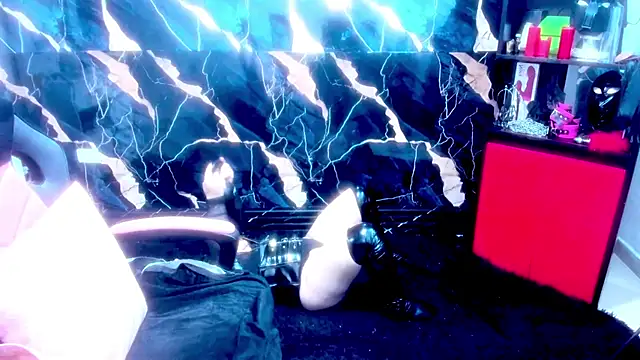 True Bdsm online show from November 21, 2025, 7:34 pm