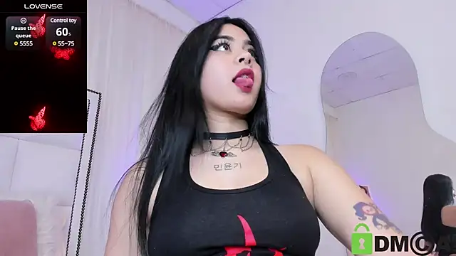 Snapshot of atena_hill chatting on December 16, 2024, 8:16 pm atena hill online show from December 16, 2024, 8:16 pm