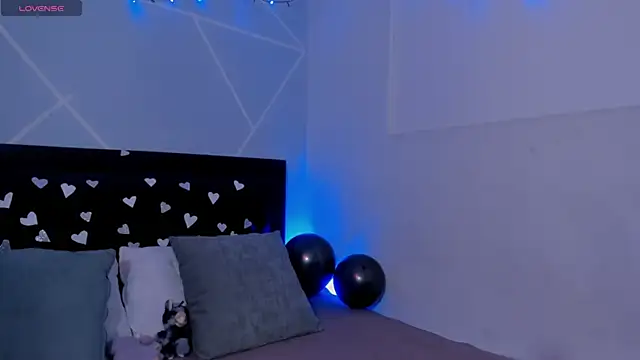 Snapshot of Alexa_Espinoza chatting on July 1, 2026, 12:40 pm Alexa Espinoza online show from July 1, 2026, 12:40 pm