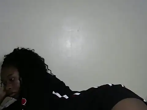 Snapshot of Novah_ chatting on October 16, 2025, 1:56 pm Novah online show from October 16, 2025, 1:56 pm