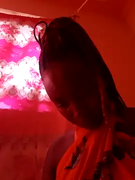 Snapshot of Swit_virgin22 chatting on March 2, 2025, 5:44 am Swit virgin22 online show from March 2, 2025, 5:44 am