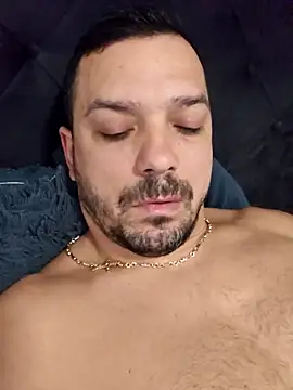 Mitzatb4u online show from November 15, 2025, 3:08 pm