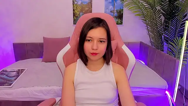 Lina Brownie online show from February 19, 2025, 4:55 am