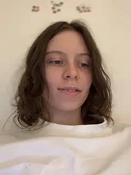 RinaMood online show from November 7, 2025, 11:43 am