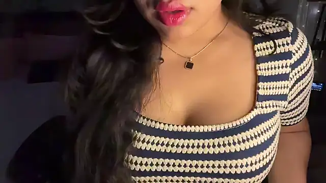 Spice-Summi online show from May 12, 2026, 5:26 am