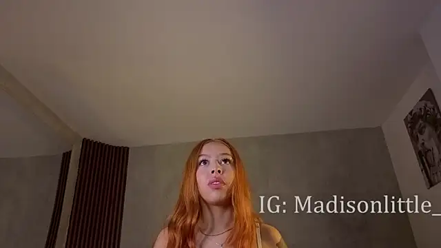 Snapshot of madison_little_ chatting on May 11, 2026, 4:04 pm madison little online show from May 11, 2026, 4:04 pm