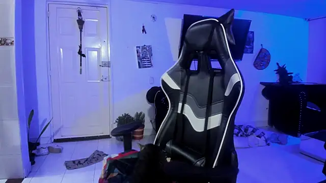 Snapshot of Acid666_alice chatting on October 16, 2025, 1:17 am Acid666 alice online show from October 16, 2025, 1:17 am